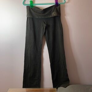 Women’s PINK fold over yoga pants with black PINK logo size medium